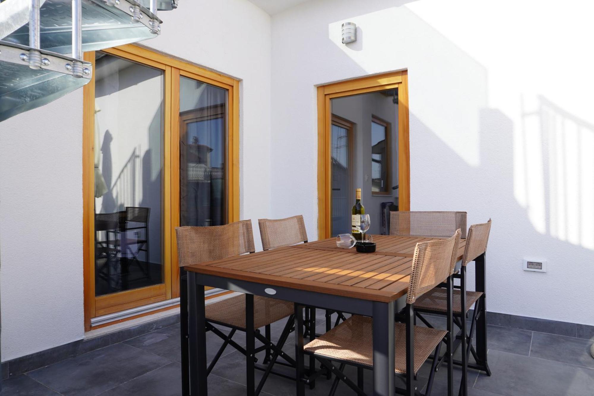 Fjaka Apartments & Rooms Szybenik Zewnętrze zdjęcie